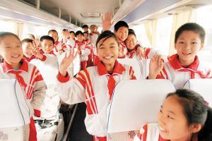 真正安全、規范的校車離我們有多遠?