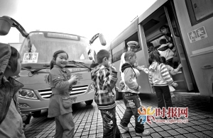 江西五寶鎮(zhèn)通校車 隨后轄區(qū)會(huì)陸續(xù)實(shí)現(xiàn)(一)