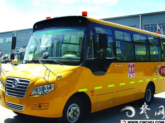 荊州新添10輛國標(biāo)校車實(shí)現(xiàn)限速智能化