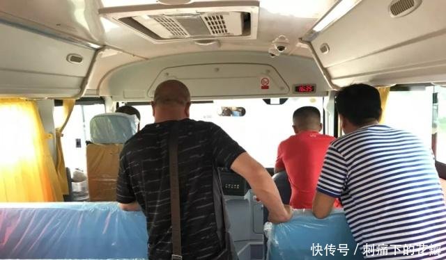 校車巡展進(jìn)湖北——暑期巡展系列報(bào)道之一