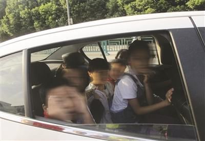 江蘇327輛車非法接送學生被查
