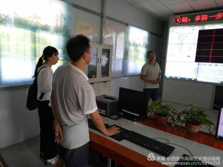陜西西安：周至縣校車公司來高陵區進行工作交流