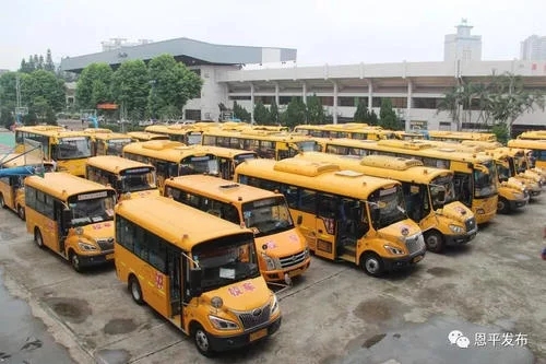開學(xué)在即，恩平開展校車安全大檢查！