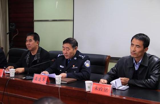 西峰公安分局交警大隊(duì)召開(kāi)2019全區(qū)校車安全管理工作會(huì)議