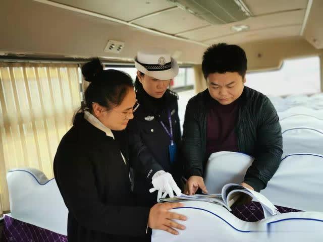 點贊，他們為孩子筑牢出行安全屏障！