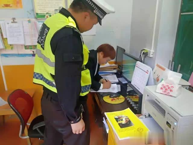安康漢陰交警：“嚴管、嚴抓、細排查、強宣傳”規范校車管理為學生撐起安全防護傘