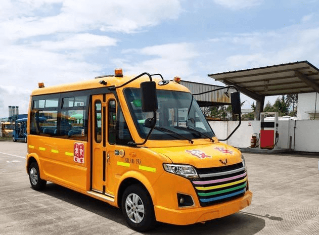 核載7人的校車坐了23名學(xué)生 淮南一駕駛員因危險(xiǎn)駕駛被拘役