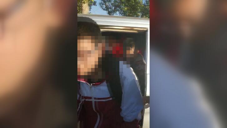 清苑交警：這種“黑校車”堅決不能坐！