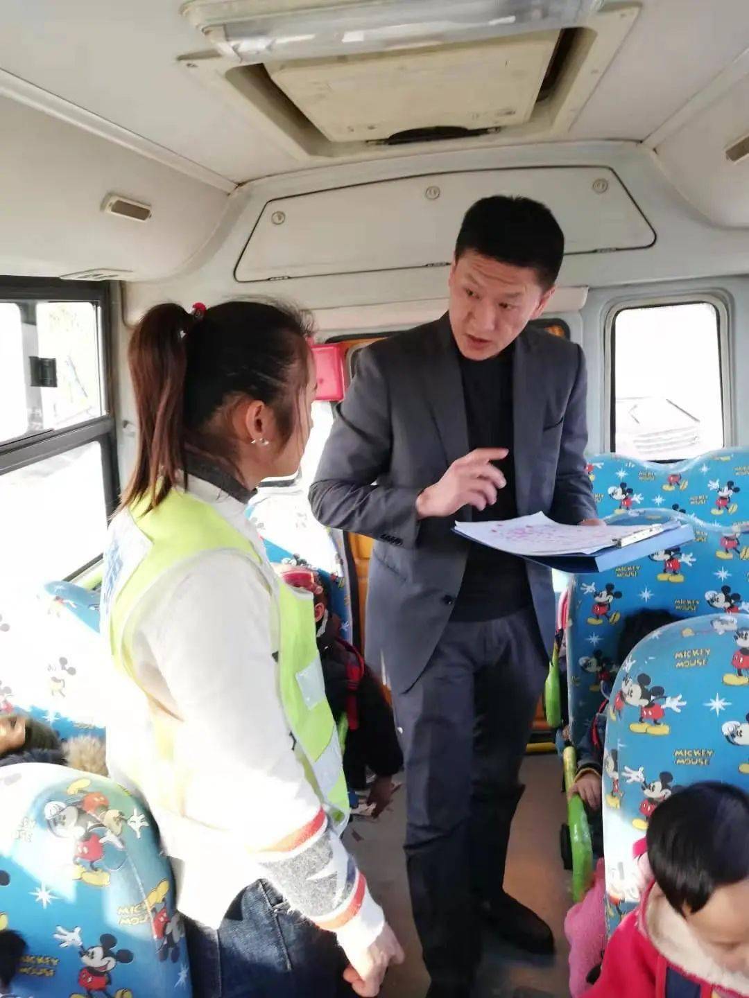 長沙：給校車上一把安全鎖！岳麓區全力護航學生上學路