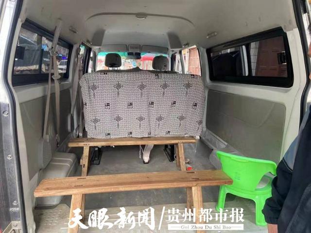 「打非治違專項行動」“黑校車”嚴(yán)重超員，校長：情況特殊請“理解”