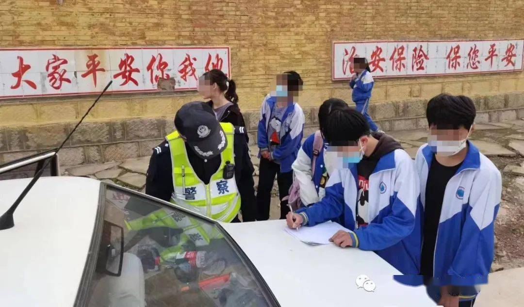 臨清“黑校車”超員，被開萬(wàn)元罰單！