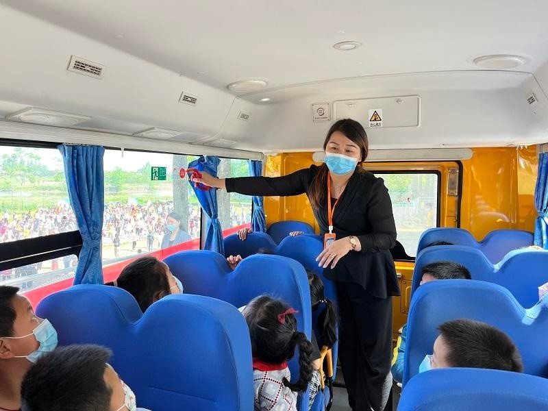 漢壽縣鴨子港小學(xué)：校車(chē)安全常演練，平安出行永相伴