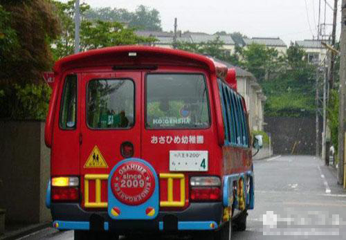堪比裝甲車 盤點國外“最?！钡男＼? border=
