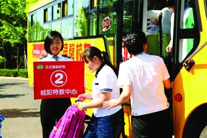 單程98公里，最長校車線昨開通