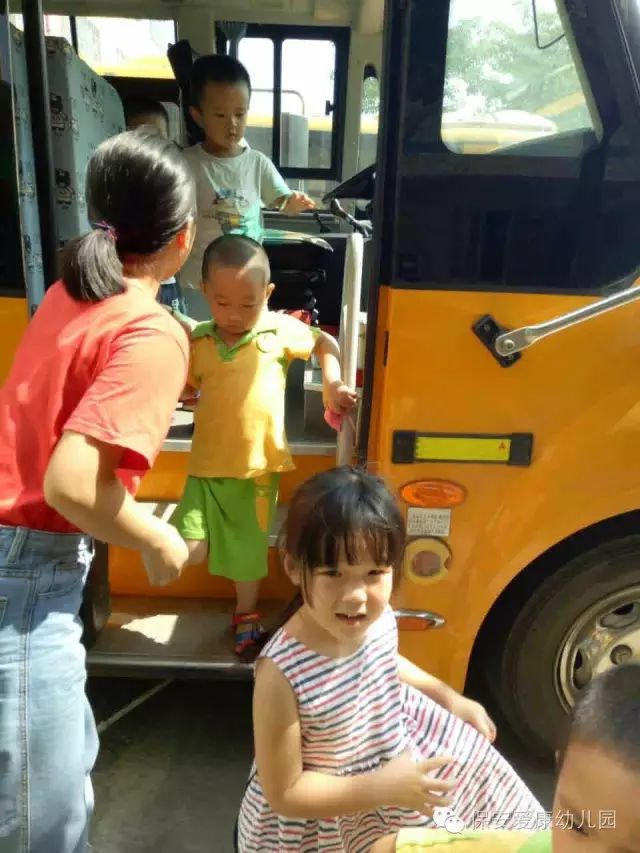 深圳保安康幼兒園校車安全學習活動及演練活動