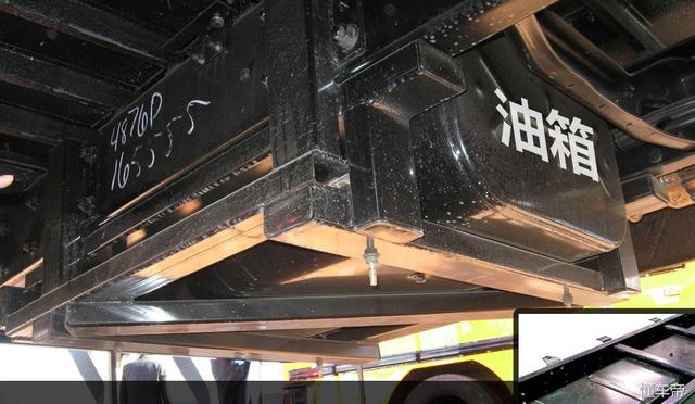 安全標準嚴格的美國校巴再次戰(zhàn)勝卡車 校車安全不容忽視