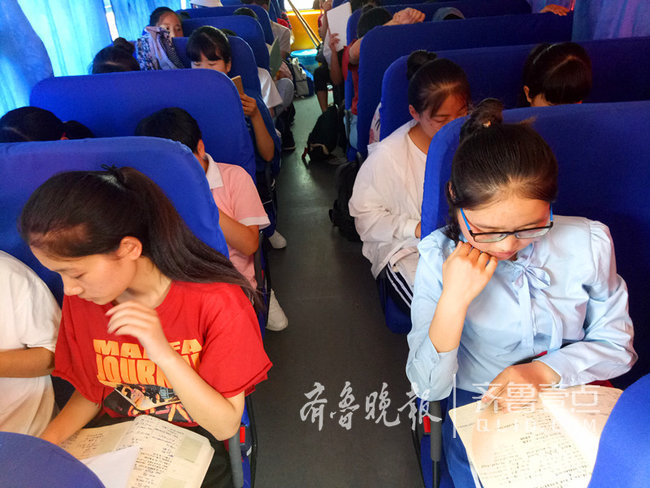 高考后續：接送考生、供考生午休，菏澤愛心校車引發市民點贊