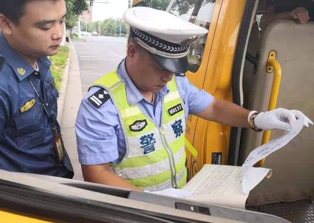 湘潭一校車司機酒駕心存僥幸“走捷徑”，交警蜀黍：沒想到吧？