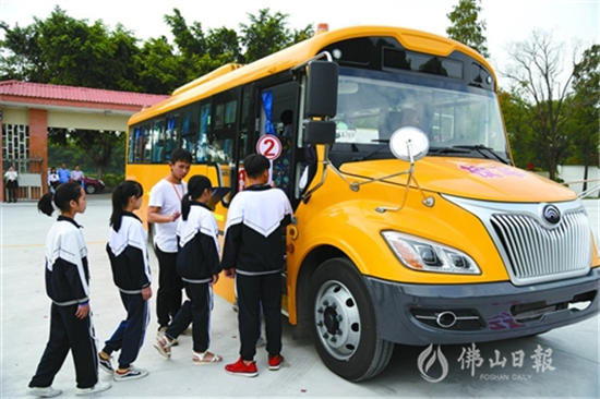 三水校車安全管理新規出爐 配置衛星定位實時監控