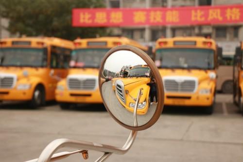 東南汽運(yùn)攜手蘇州金龍開展校車安全技能大比武