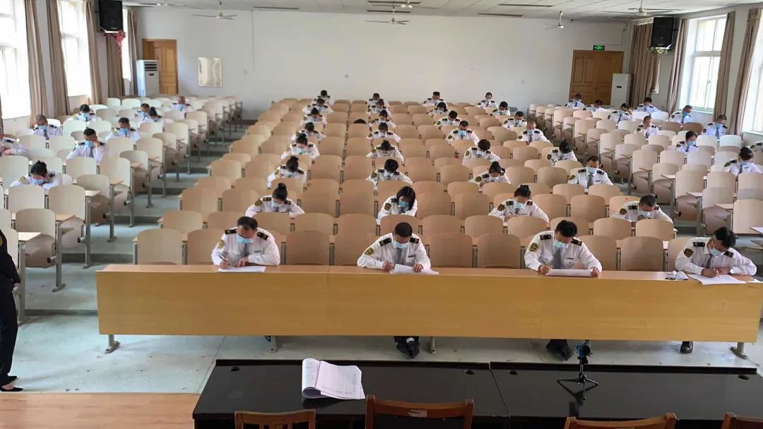 初三開學在即，交運溫馨校車整裝待發