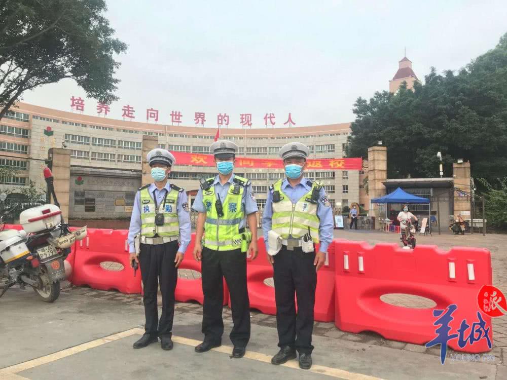 廣州4445輛校車進(jìn)行隱患大排查，將推出“一車一碼”