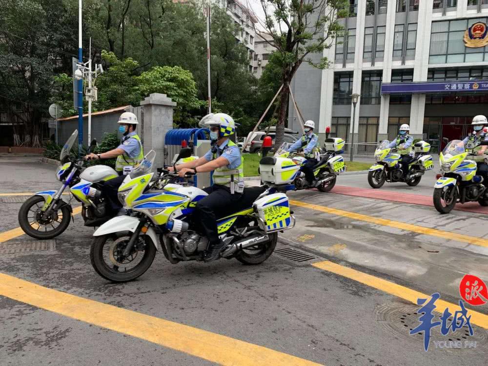 廣州4445輛校車進(jìn)行隱患大排查，將推出“一車一碼”