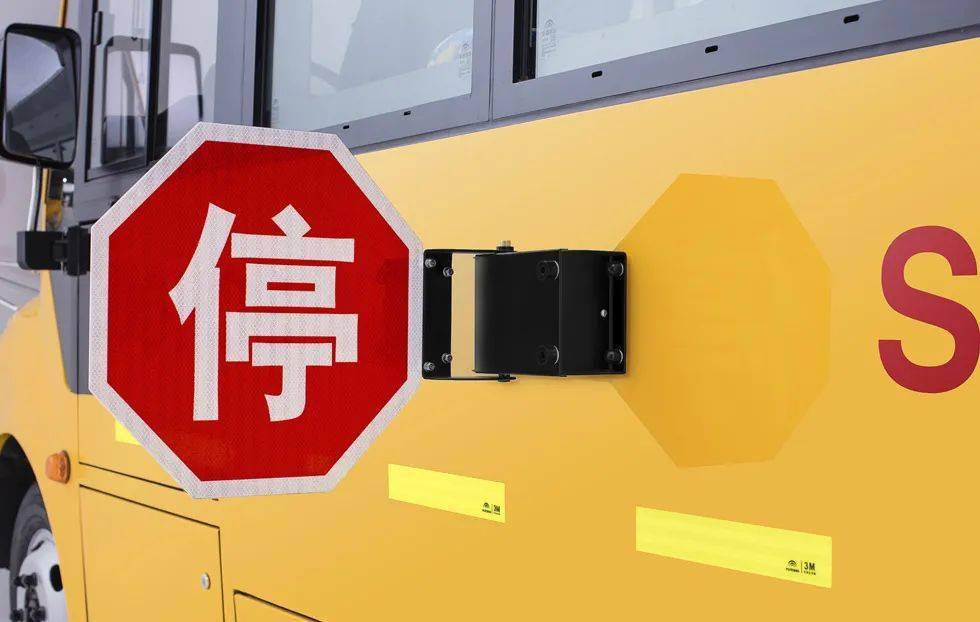 中國校車處于什么水平？