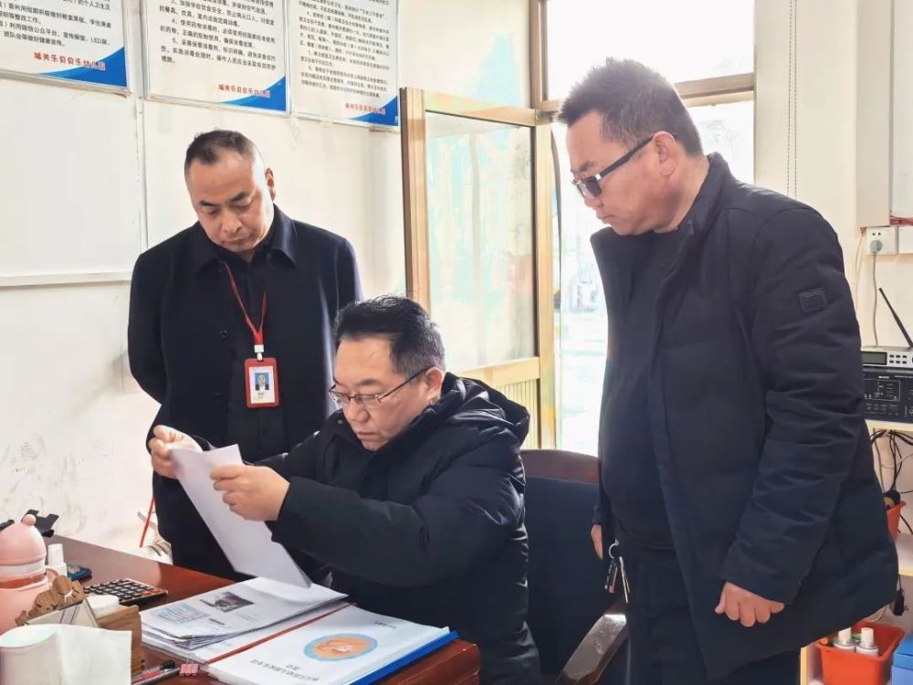 合陽教育：校車安全檢查 為幼兒乘車安全保駕護(hù)航