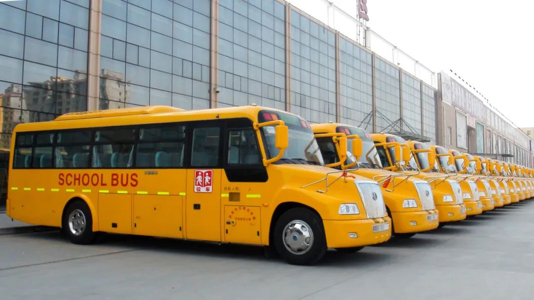 校車“大體檢” ，守護平安上學路