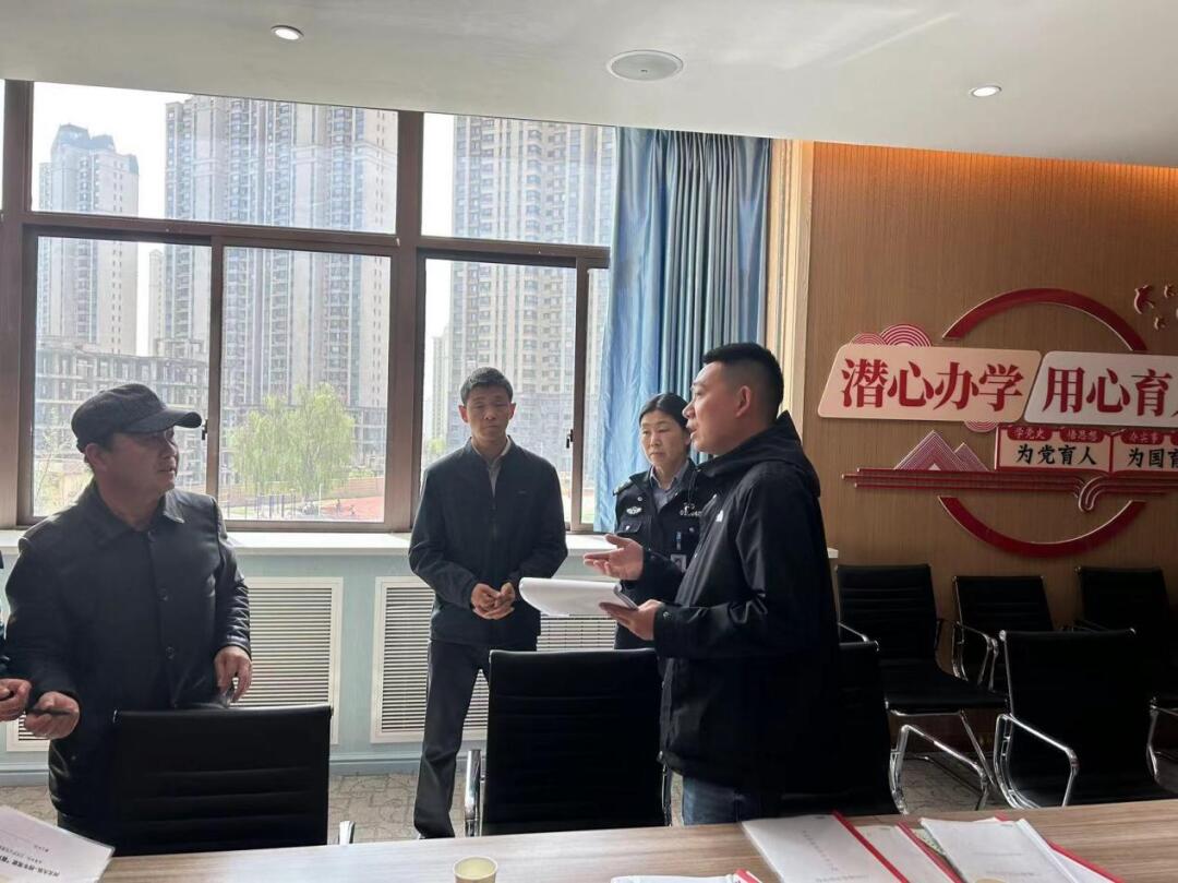 【交通信息】開展校車安全檢查，守護師生乘車安全