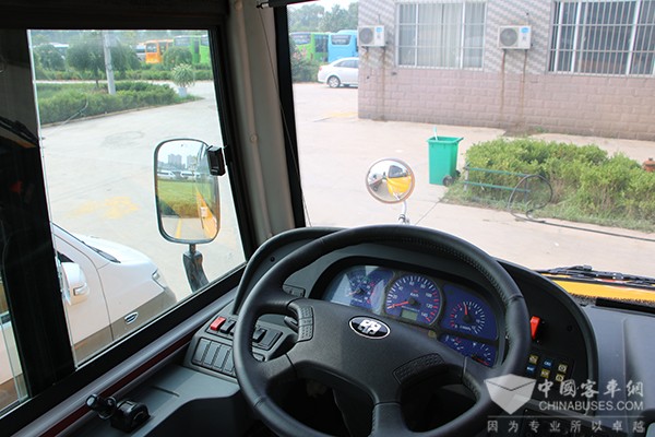 中通幼兒園校車(chē)，細(xì)微之處見(jiàn)真章