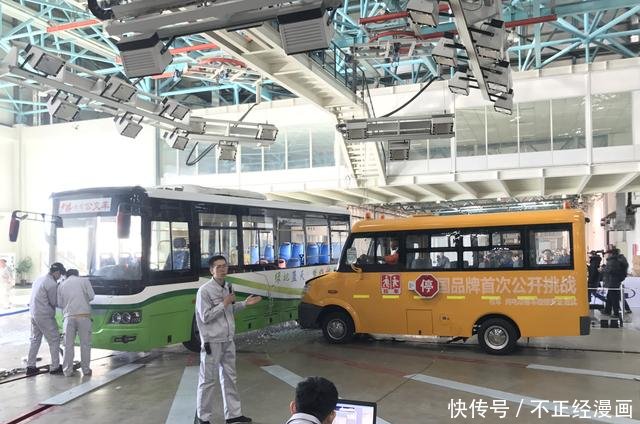 誰說國產(chǎn)校車質(zhì)量不行，少林校車高于國家標(biāo)準(zhǔn)
